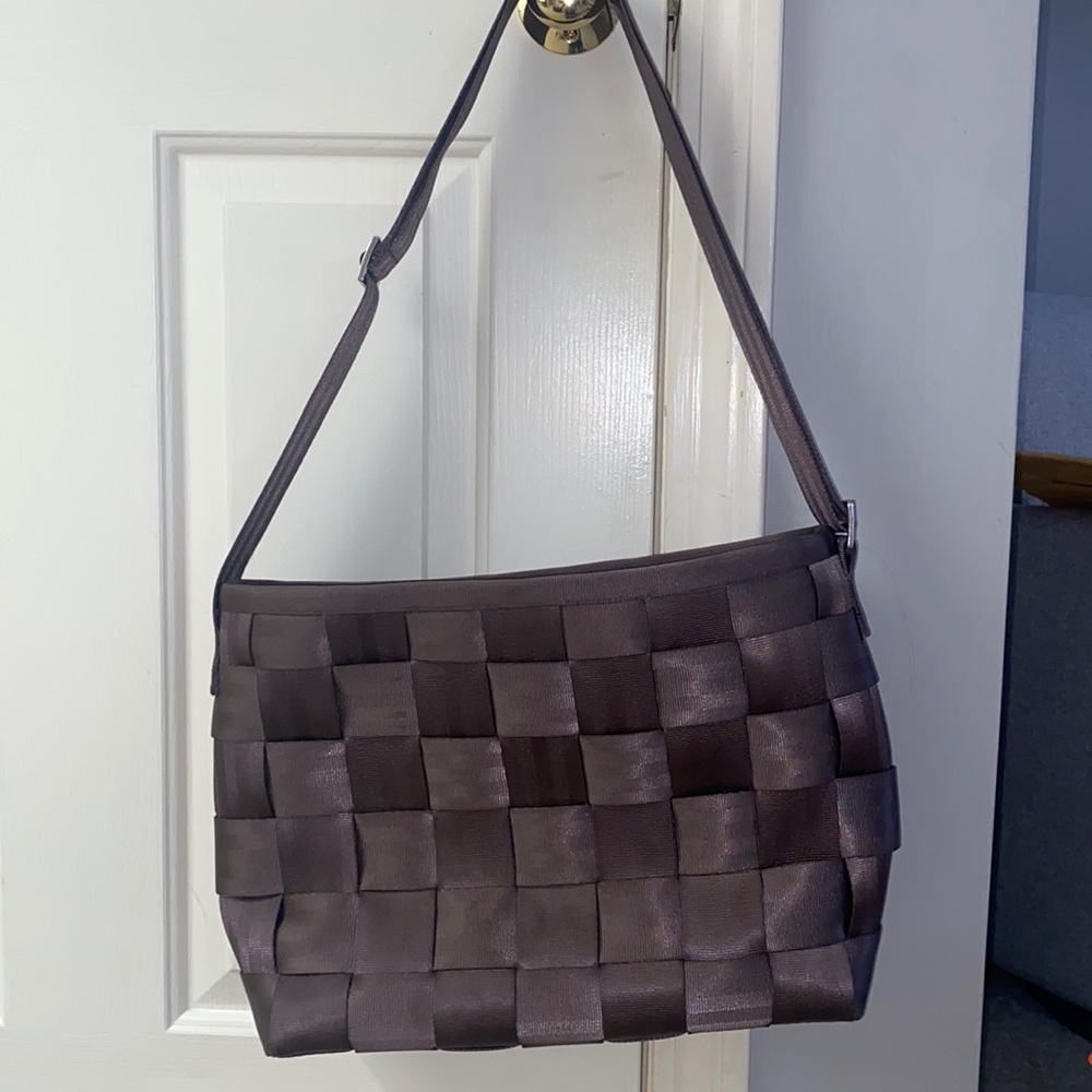 Harvey’s Seatbelt Bag